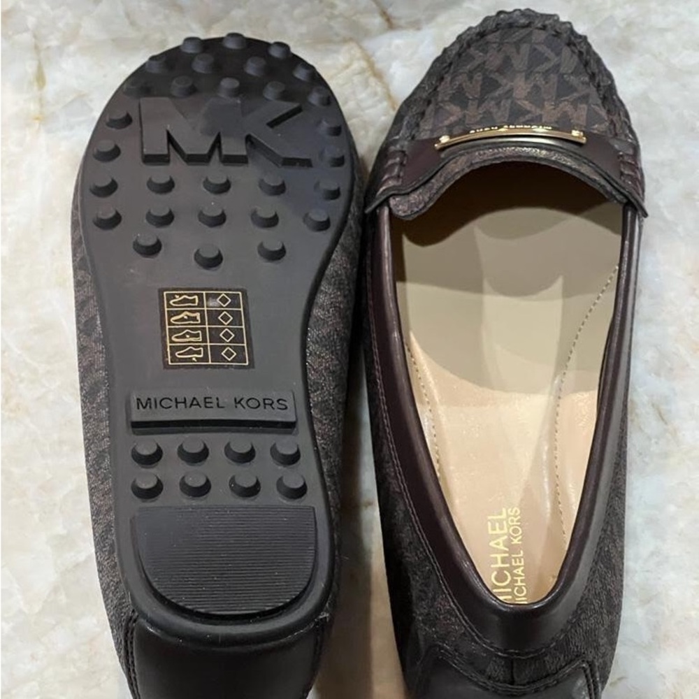 Michael by Michael Kors Everett Leather Loafers for Women. NEW - Picture 6 of 8